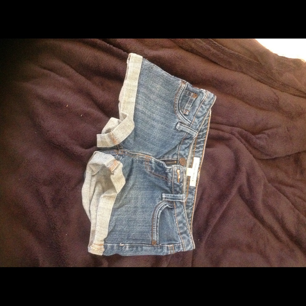 Forever twenty one jean shorts size 24